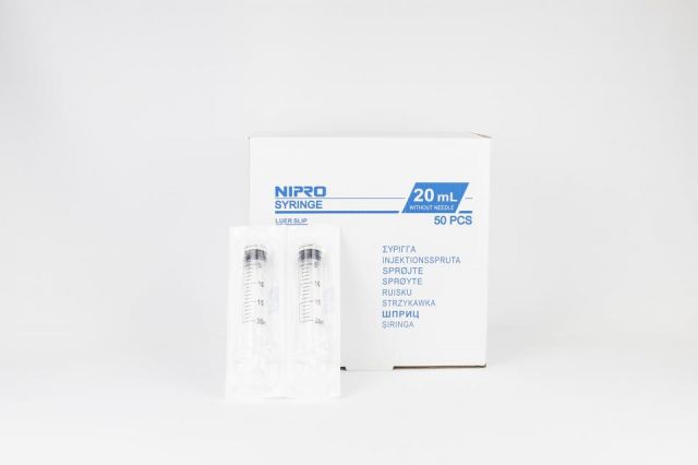 NIPRO Jeringa 3cpo 10ml Luer excntr (Caja 100 ud.)